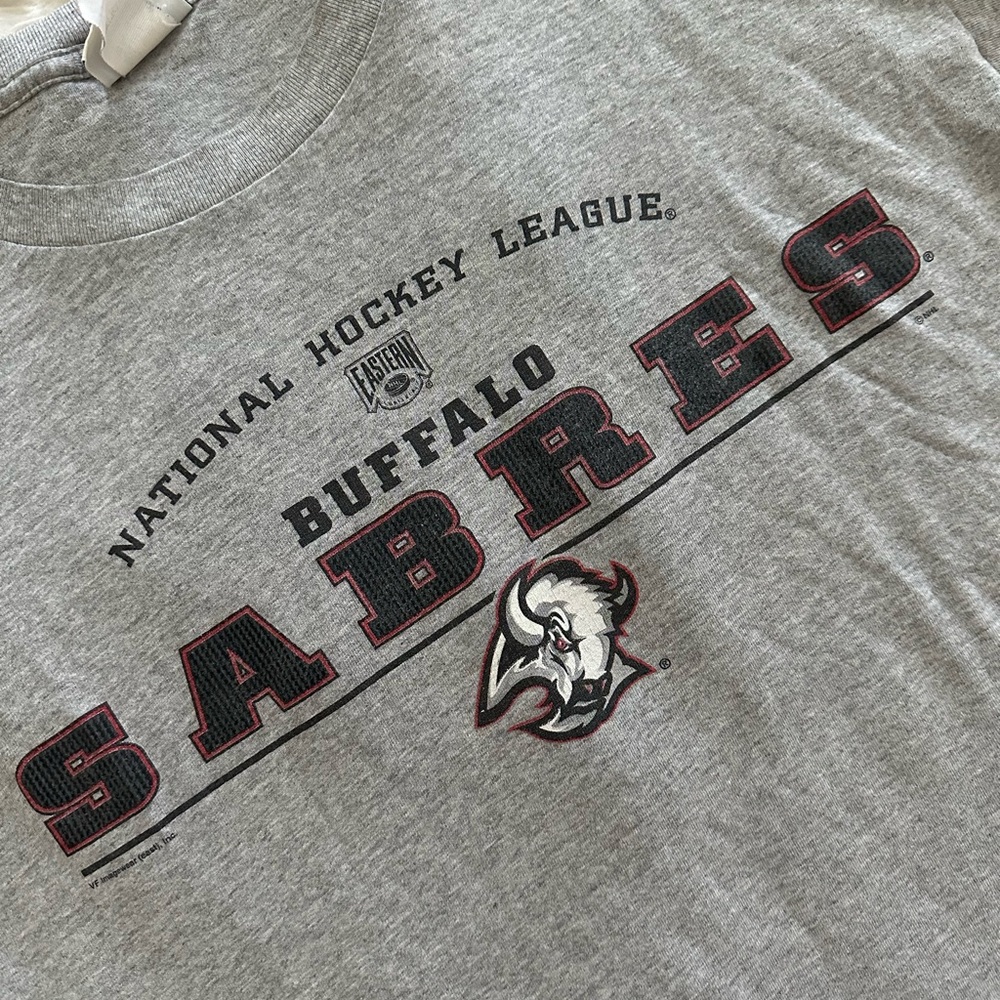 Vintage Lee Sabres t-shirt